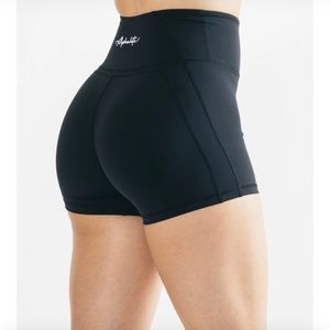 Alphalete Athletics PULSE SURGE SHORT